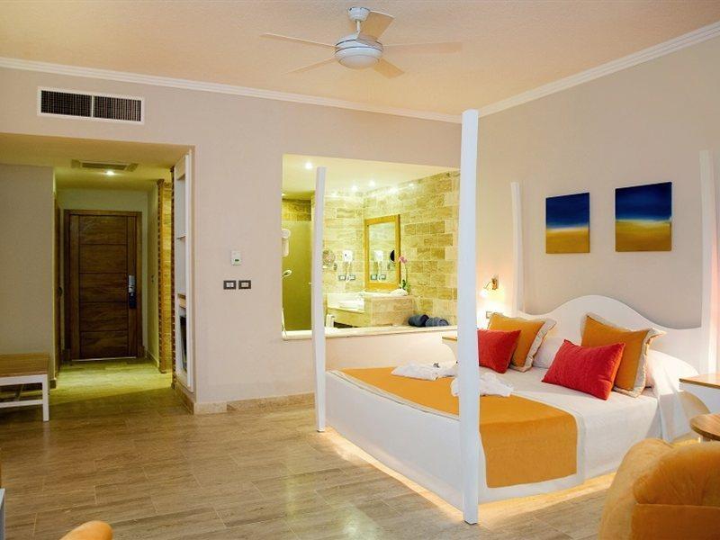 Lifestyle Tropical Beach Resort And Spa بويرتو بلاتا المظهر الخارجي الصورة