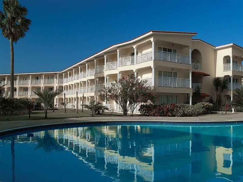 Lifestyle Tropical Beach Resort And Spa بويرتو بلاتا المظهر الخارجي الصورة