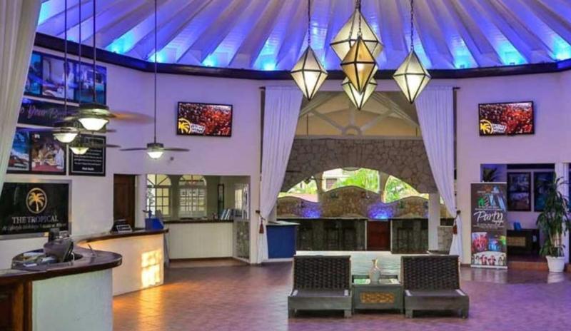 Lifestyle Tropical Beach Resort And Spa بويرتو بلاتا المظهر الخارجي الصورة