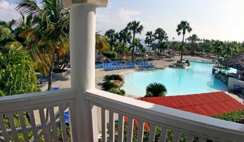 Lifestyle Tropical Beach Resort And Spa بويرتو بلاتا المظهر الخارجي الصورة