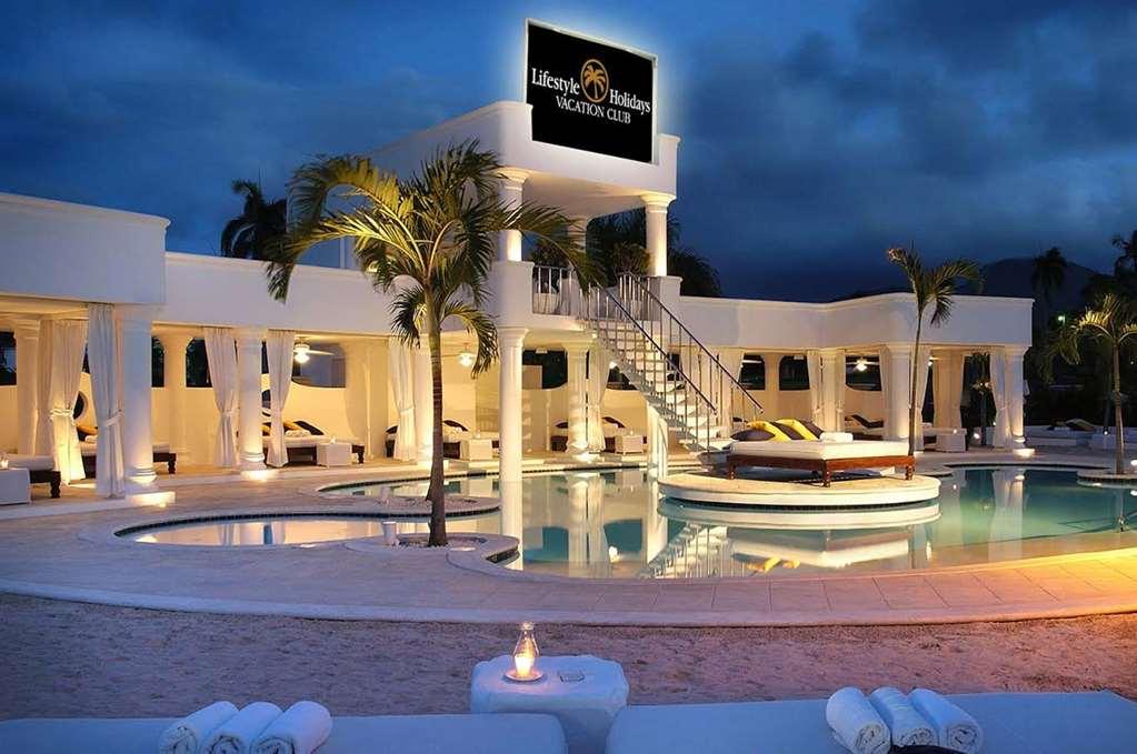 Lifestyle Tropical Beach Resort And Spa بويرتو بلاتا المرافق الصورة